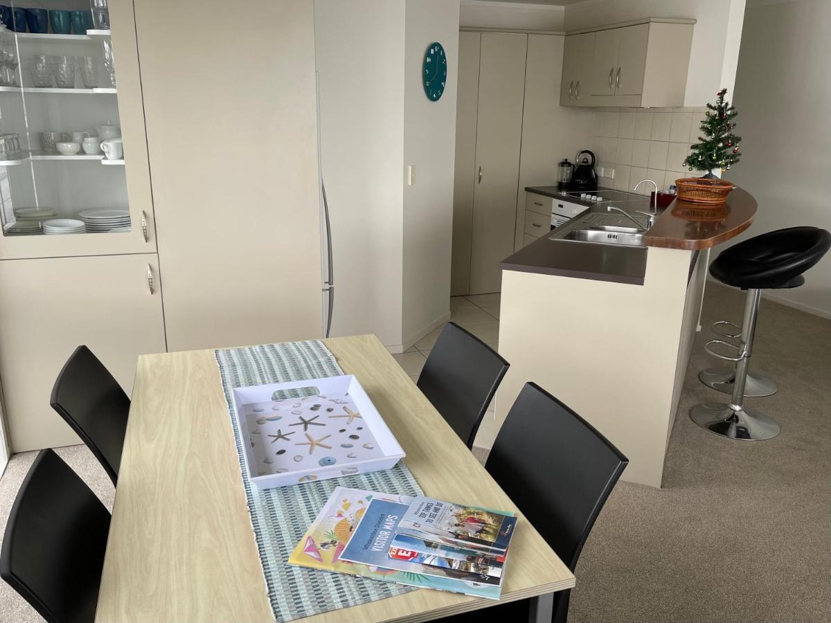 Beachpoint Apartments Ohope Екстер'єр фото
